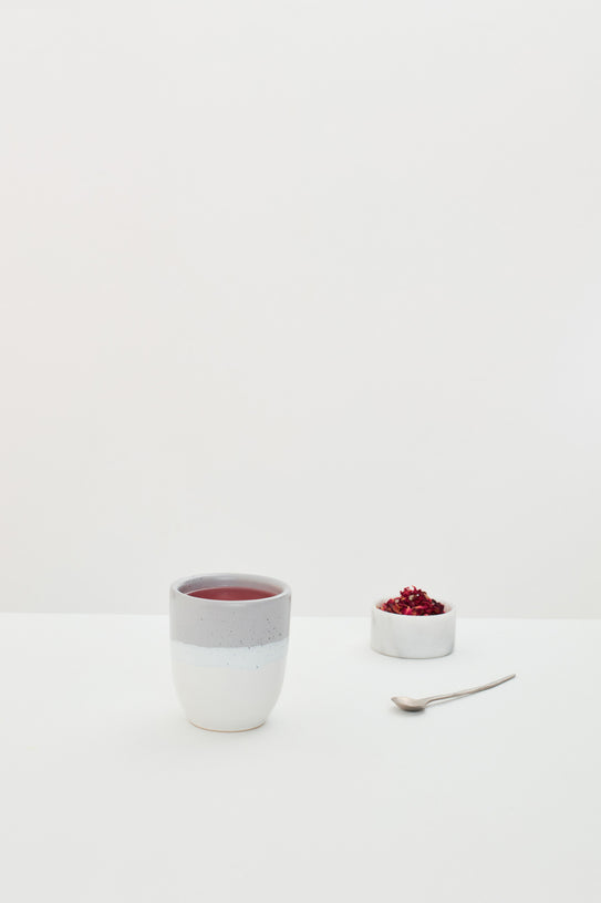 HAZE MUG WHITE/GREY A 330 ML